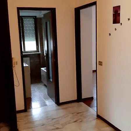 Casa Vacanze Apartment *
